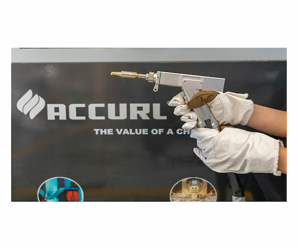 Warum sollten Sie sich für den Accurl 1KW Compact Laser Welder entscheiden?